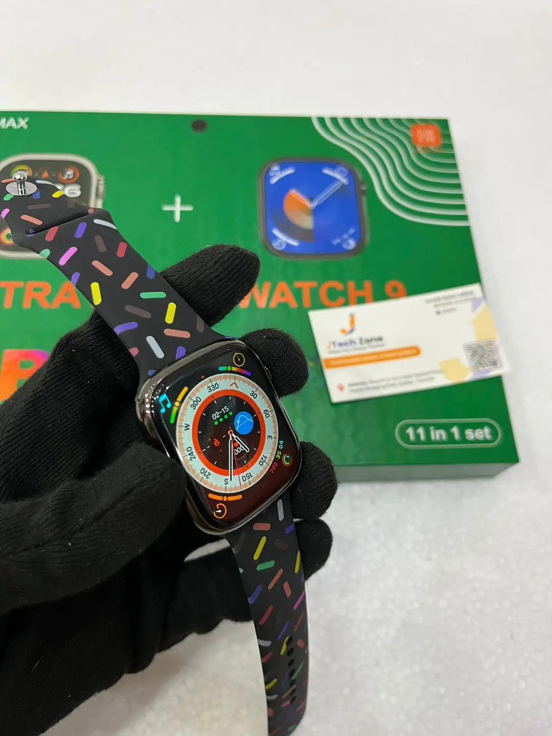 i50 smartwatch with 2 watches 7 straps and 2 case